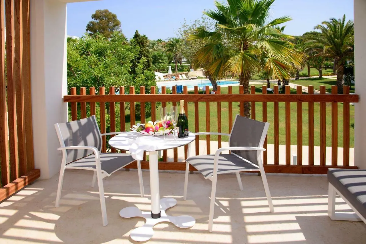 Hotel Cala Llenya Resort Ibiza