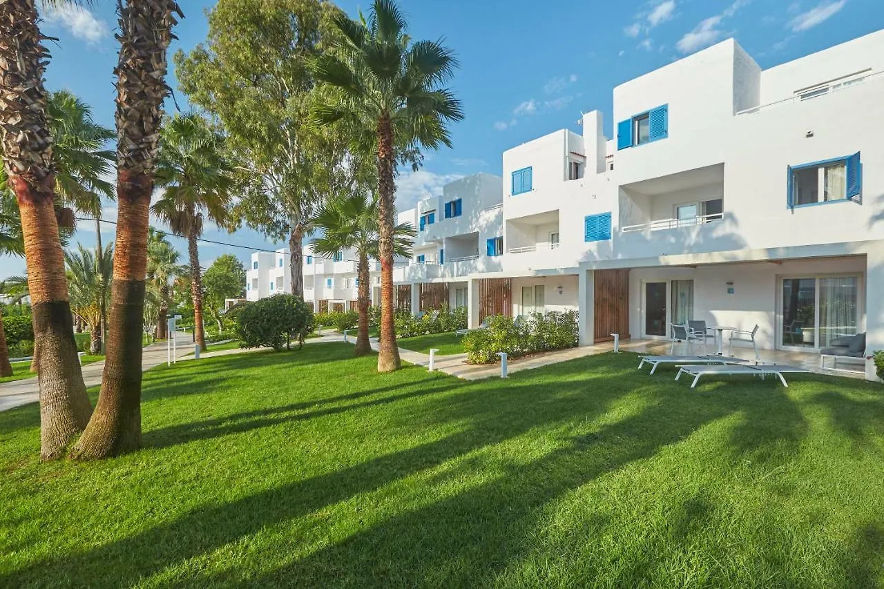 Cala Llenya Resort Ibiza 4*, 칼라 렌야
