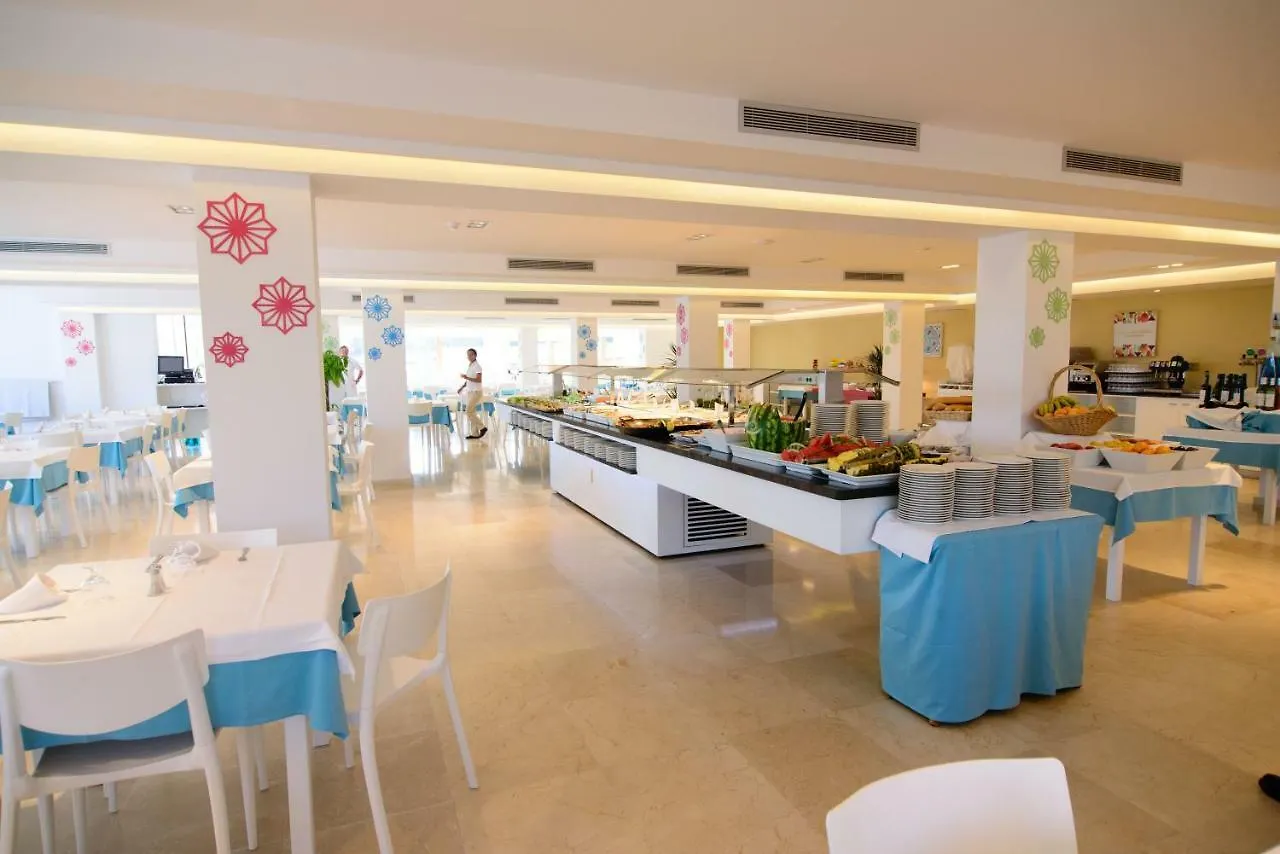 Hotel Cala Llenya Resort Ibiza
